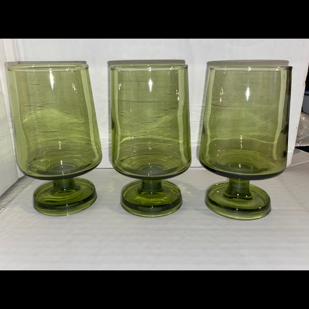 Vintage 60’s - Avocado Green- Cocktail Glasses x 3